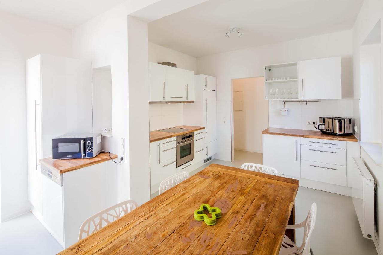 Secondhome Stuttgart: Modern Near Esslingen's Historic Center * Esslingen am Neckar